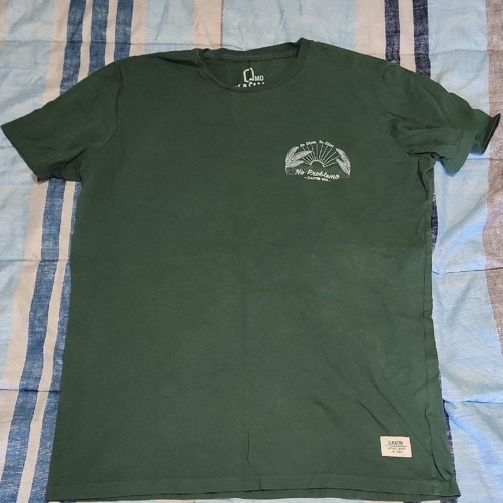 Katin Green Graphic T-Shirt Medium